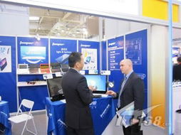 CeBIT快報 中柏電腦參展首日掀關注熱潮，引領計算機信息技術新趨勢